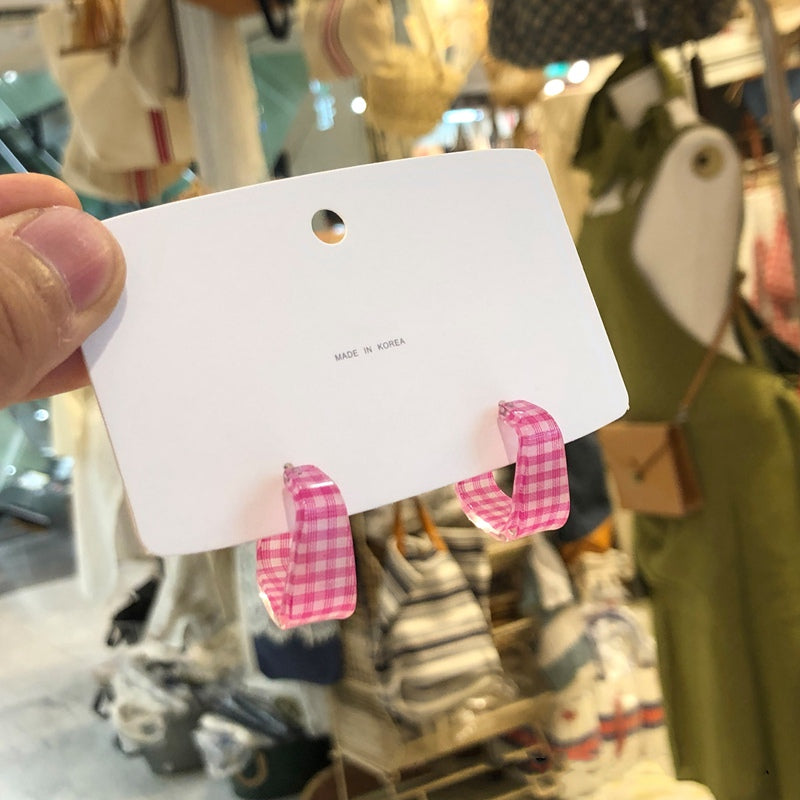 Pink Gingham Acrylic Hoop Earrings — product view