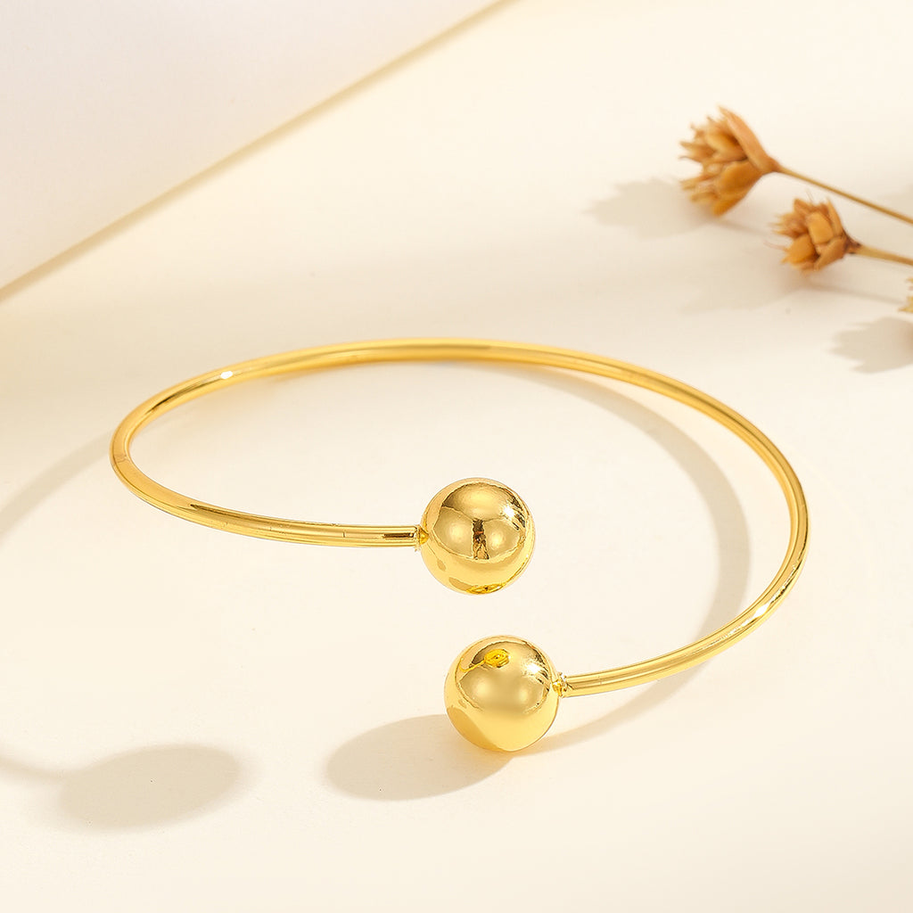 Double-Line Ball-End Cuff — product view