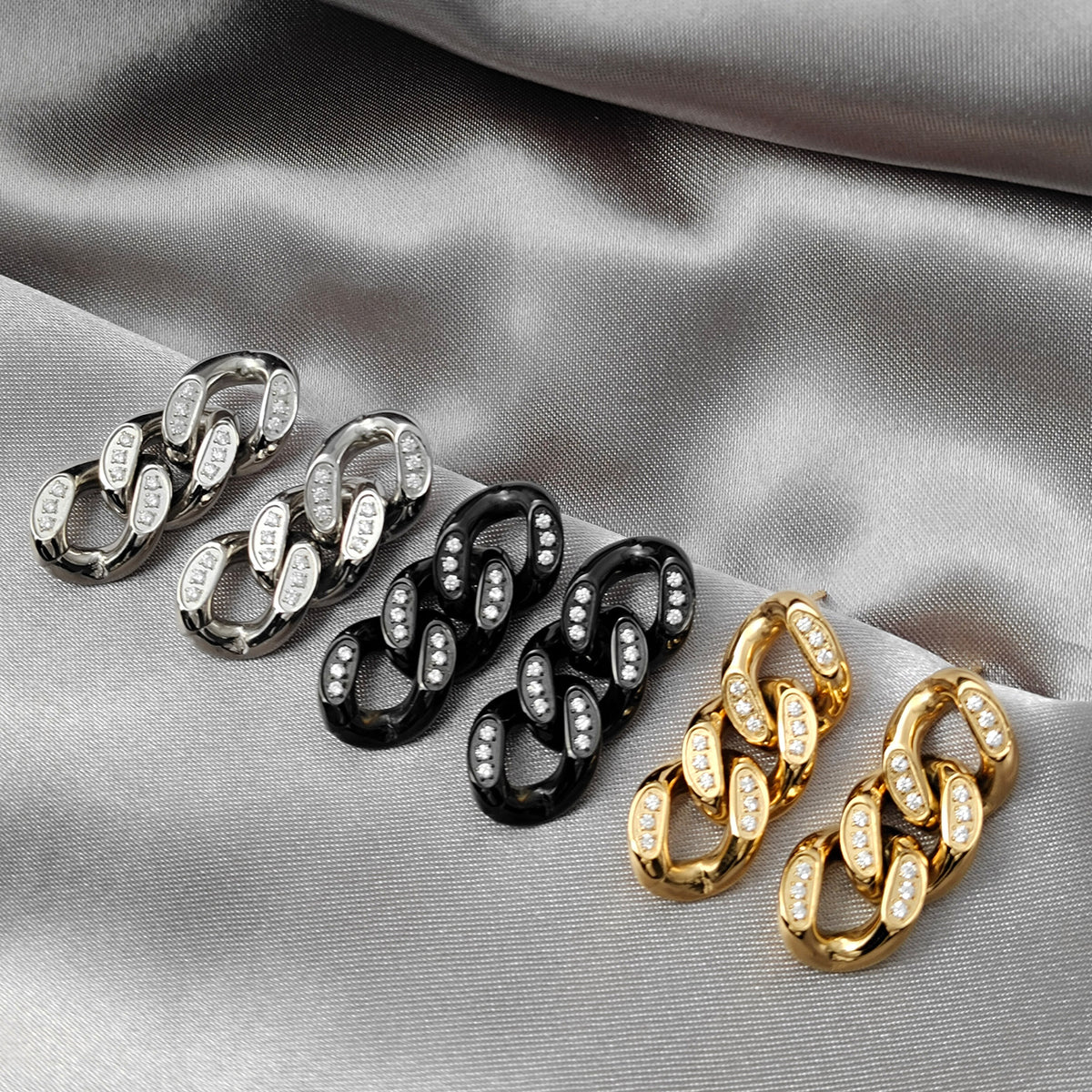 Chain-Link Detail Earrings — product view