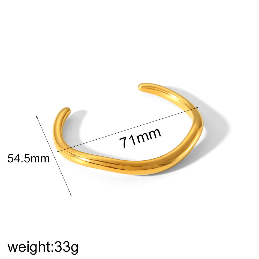 HD Jewelry Sculptural Cuff — Rounded · Gold-tone