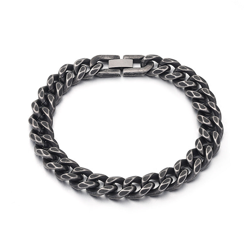 Minimalist Curb Chain Bracelet — product view 5